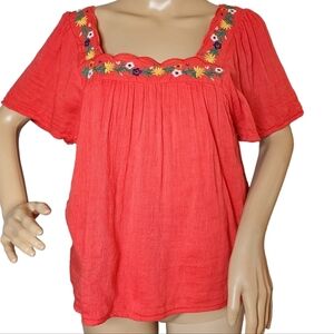 Sezane Red Scalloped Floral Embroidered Bea Peasant top. Women's size 34. Size 2